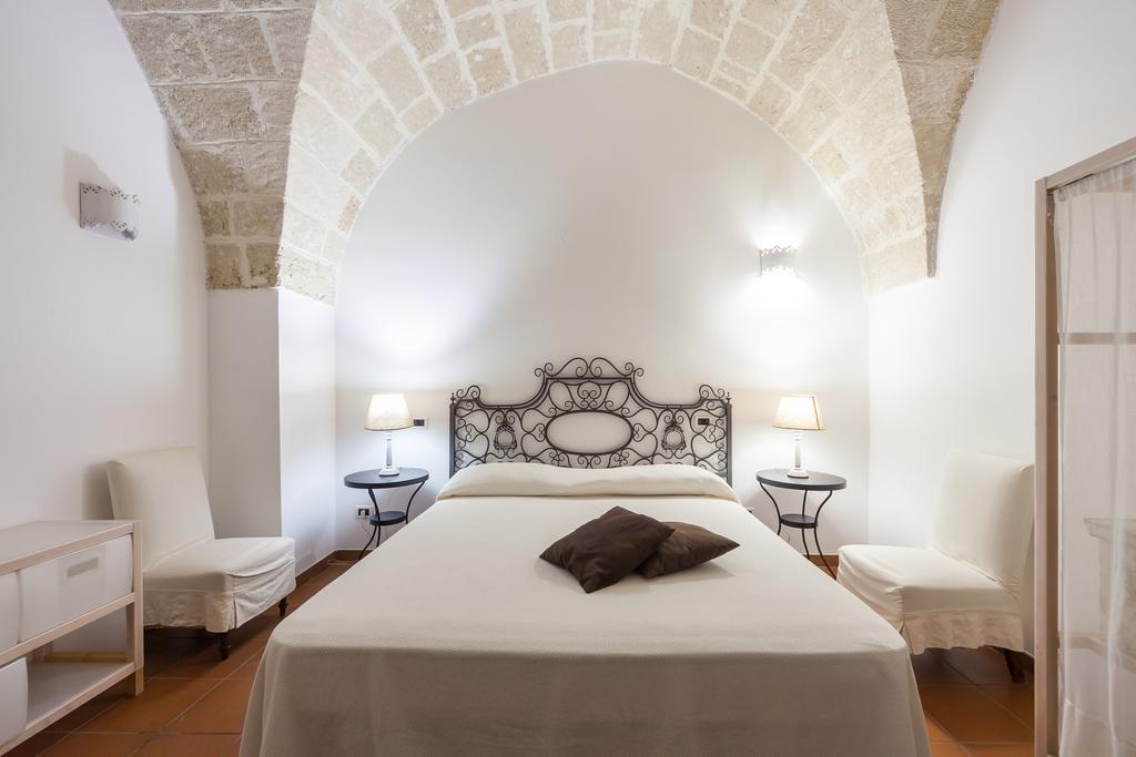 מונופולי Villa Carenza מראה חיצוני תמונה