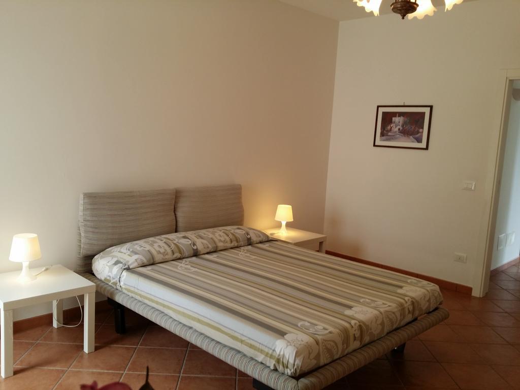 מונופולי Villa Carenza מראה חיצוני תמונה