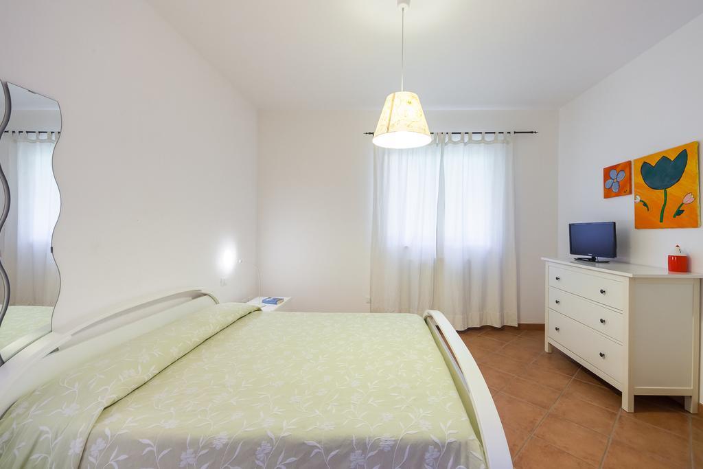מונופולי Villa Carenza מראה חיצוני תמונה