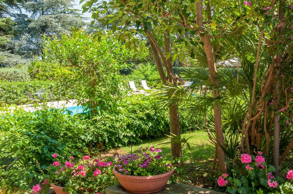 מונופולי Villa Carenza מראה חיצוני תמונה